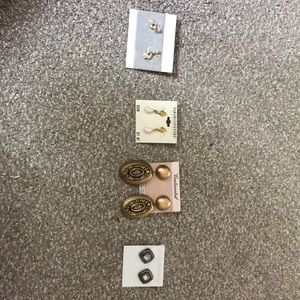 Bundle of 4 pairs of earring all NWT
